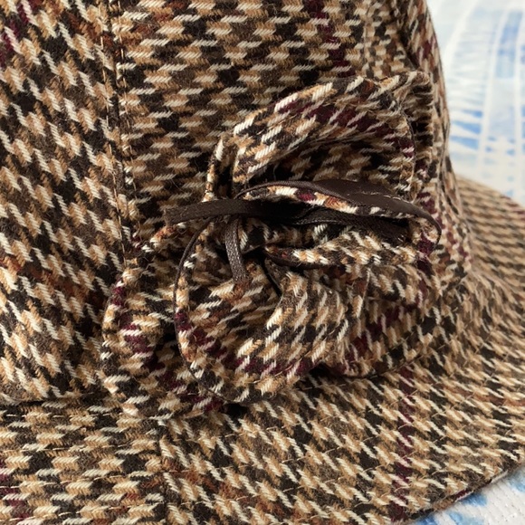 Houndstooth Wool Hat - Picture 2 of 6